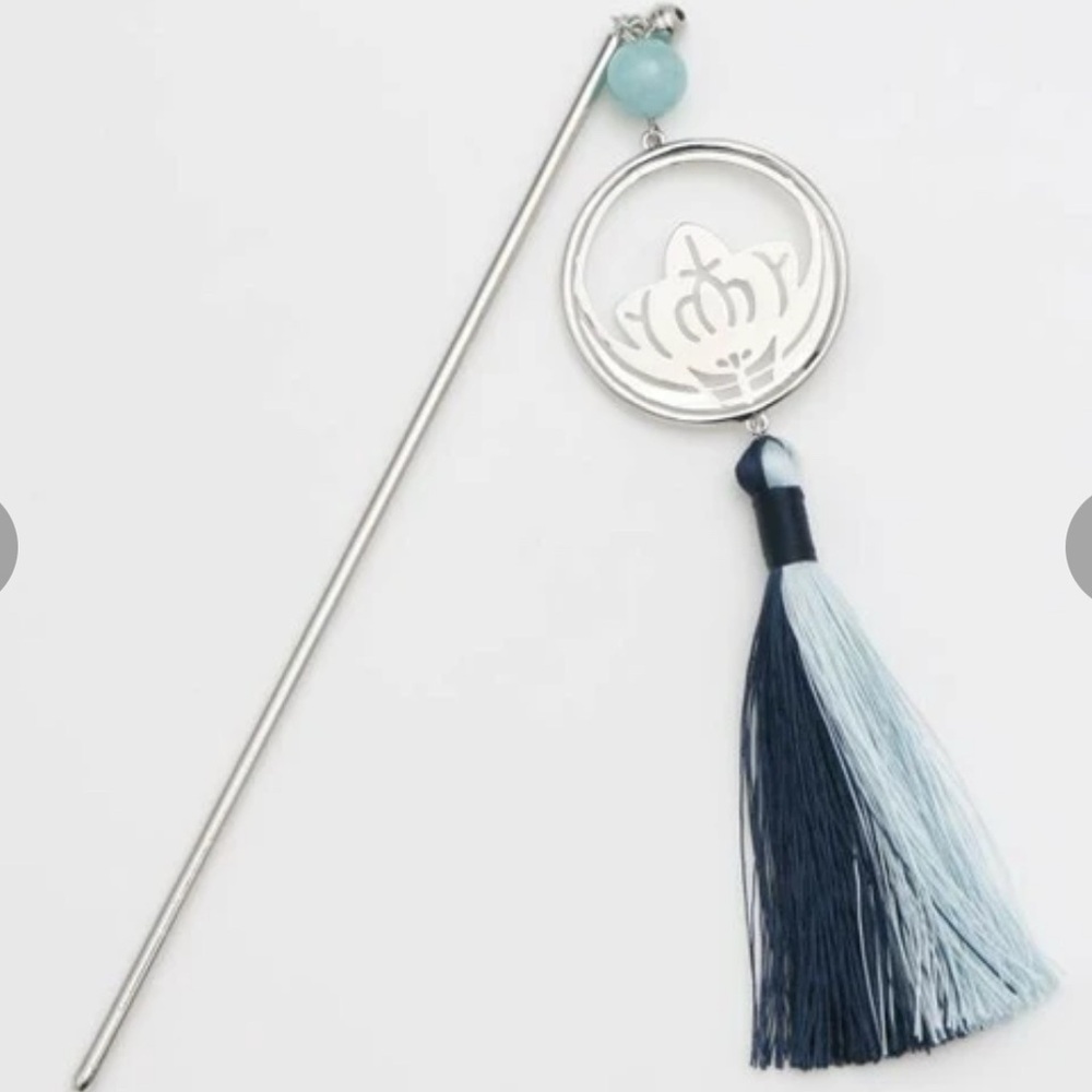 Kanzashi Aoi (Blue Hairpin)